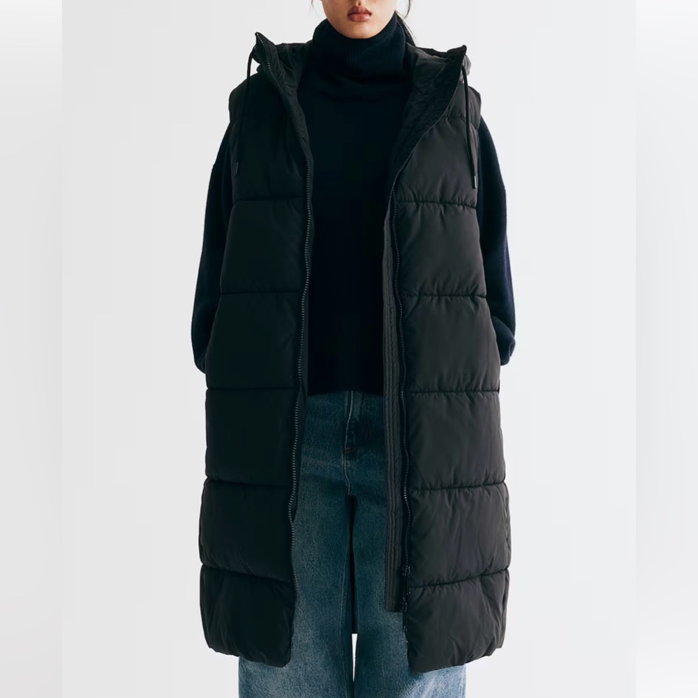Black Quilted Sleeveless Puffer Coat